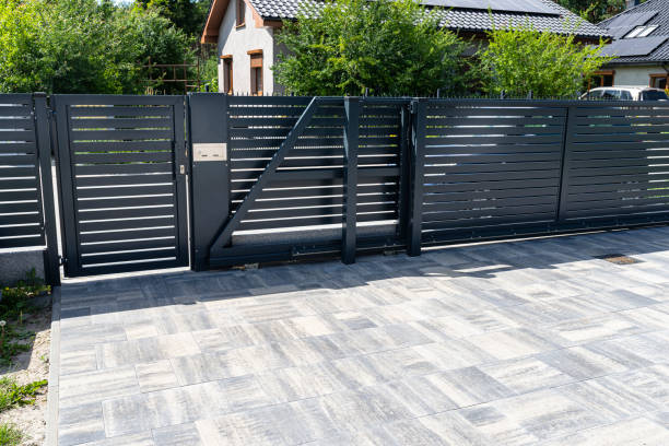 Best Local Driveway Pavers  in Rainbow Lakes Estates, FL